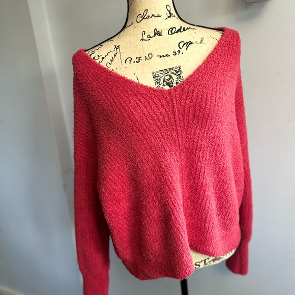 Sincerly Jules Sweaters - Sincerely Jules sweater  v neck fuzzy slouchy‎ grunge relaxed hobo drapey